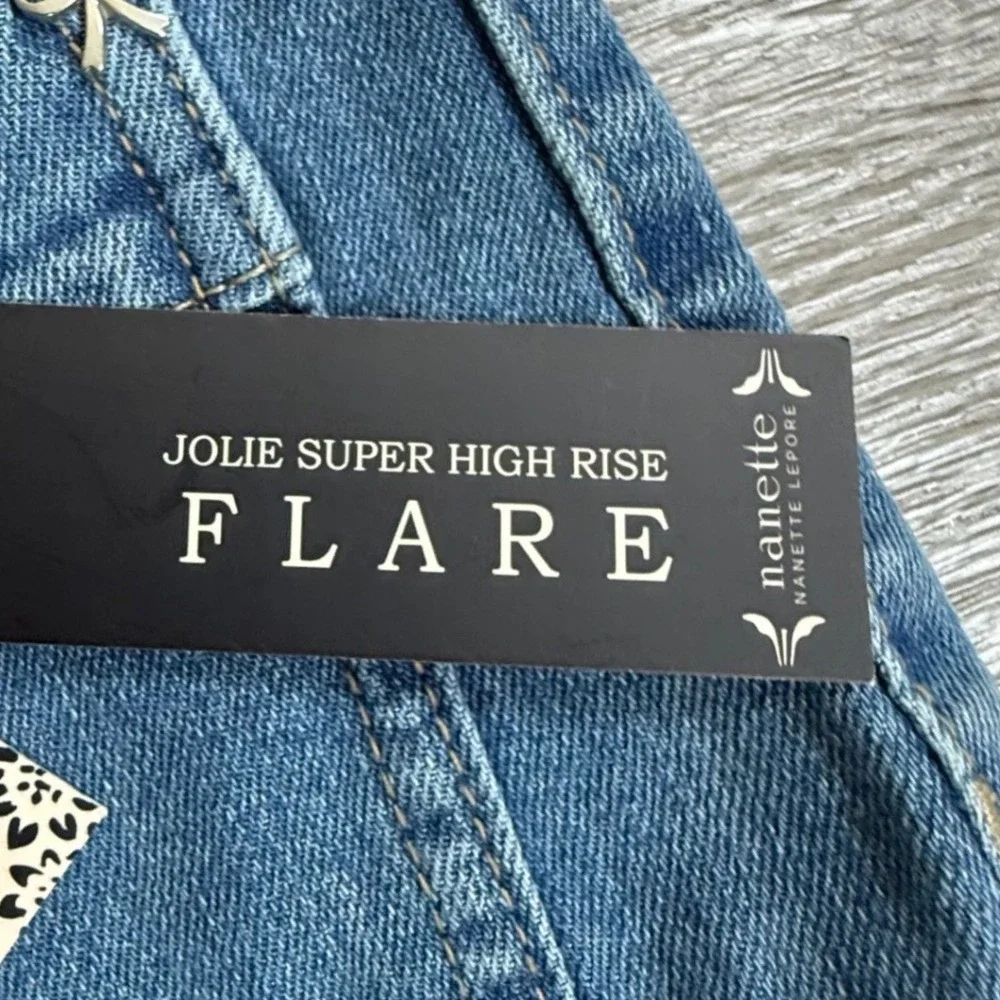 Nanette Lepore Jolie Super High Rise Flare Jeans Medium Blue Raw Hem Size 12 NEW